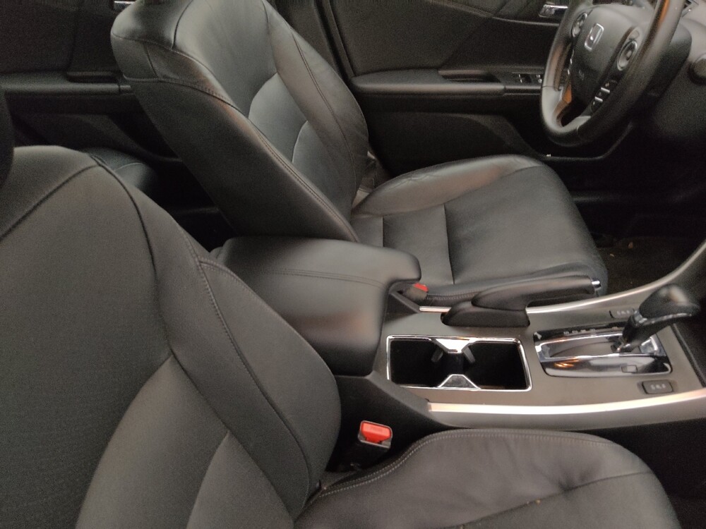 2015 Honda Accord in Tampa, FL 33619 - 18133645 21