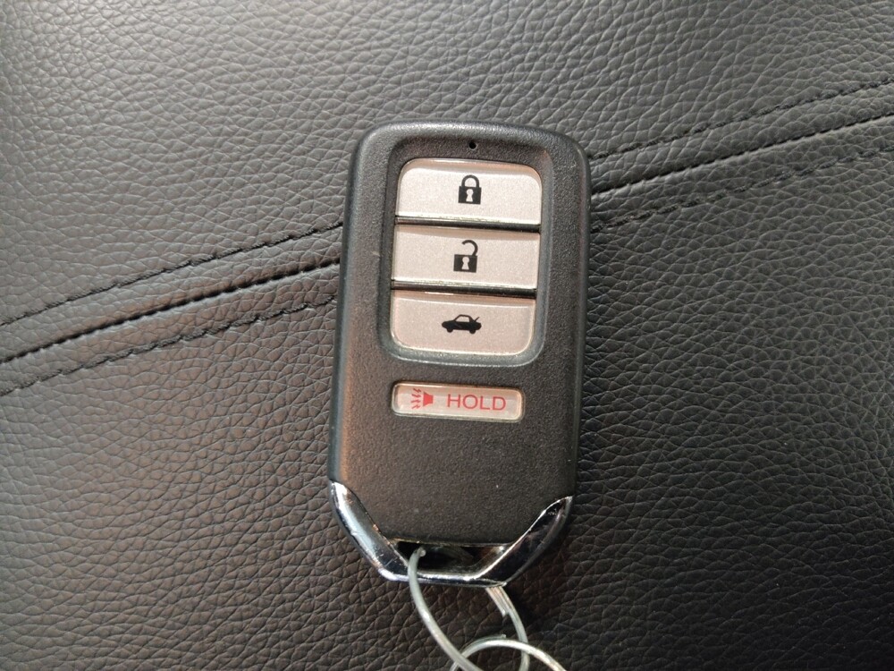 2015 Honda Accord in Tampa, FL 33619 - 18133645 32