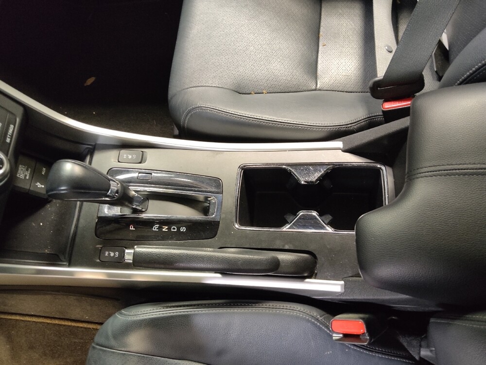 2015 Honda Accord in Tampa, FL 33619 - 18133645 26