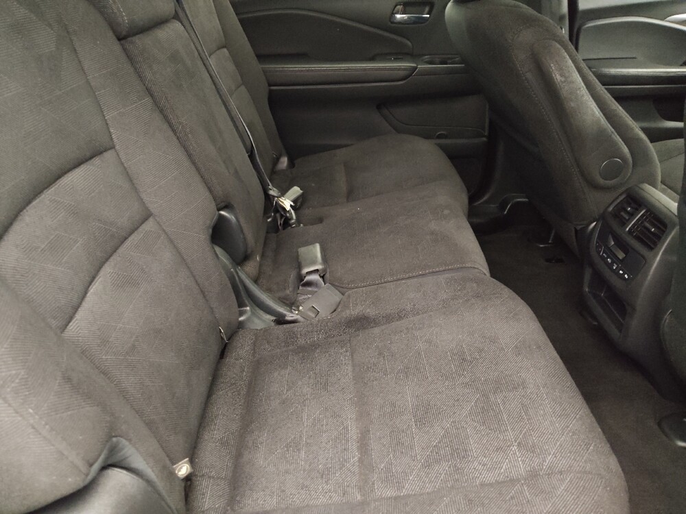 2020 Honda Pilot in Knoxville, TN 37923 - 18133650 19