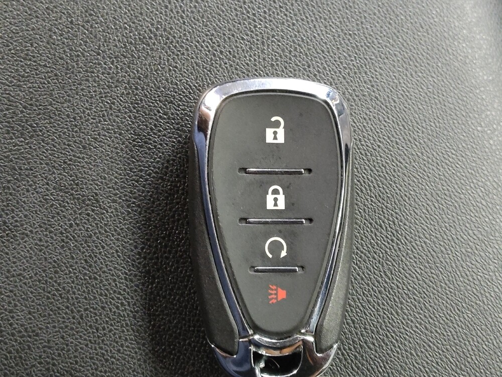 2022 Chevrolet Equinox in Baton Rouge, LA 70816 - 18133654 32