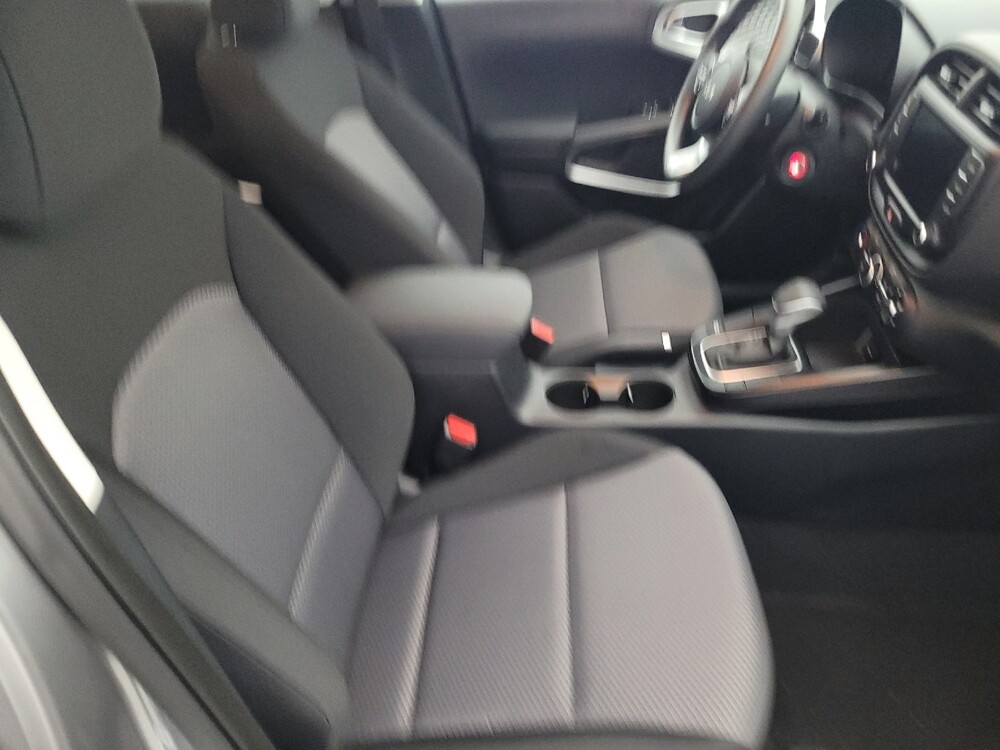 2025 Kia Soul in Macon, GA 31210 - 18133661 21