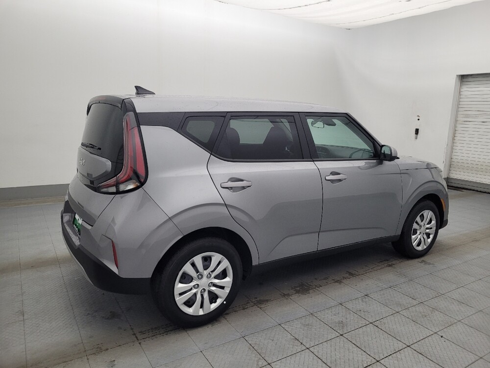 2025 Kia Soul in Macon, GA 31210 - 18133661 10