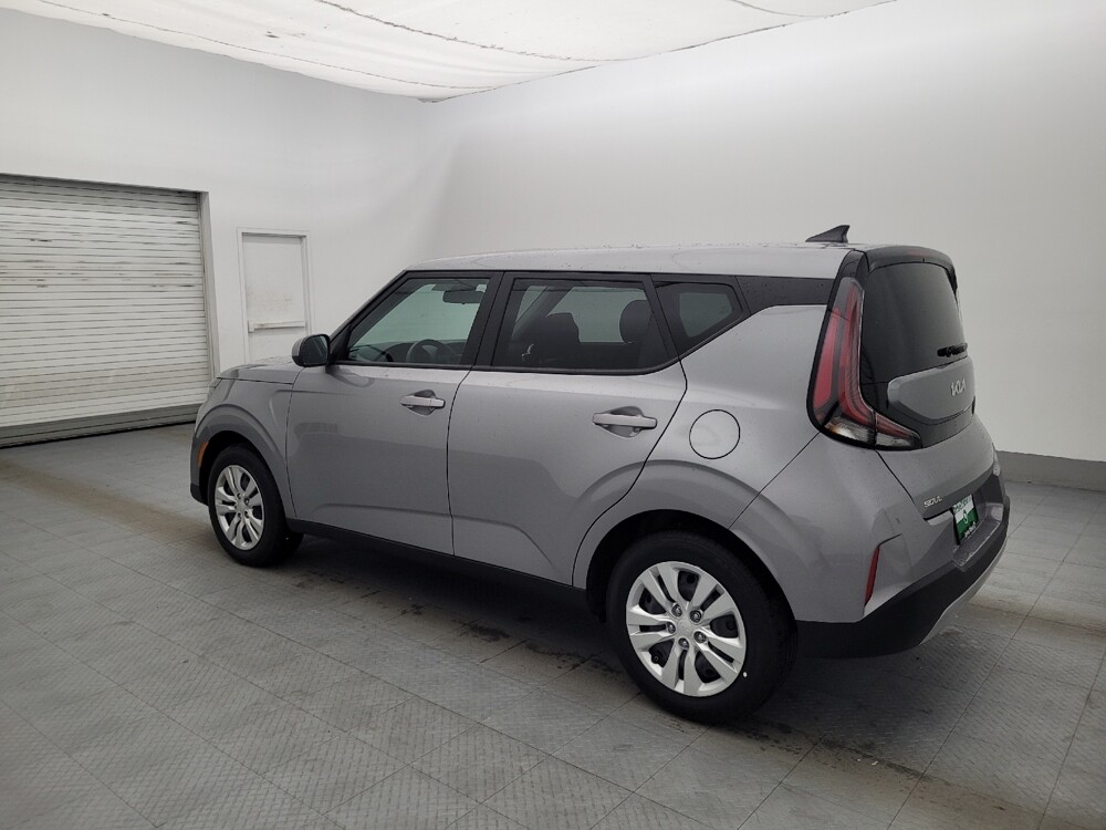 2025 Kia Soul in Macon, GA 31210 - 18133661 3