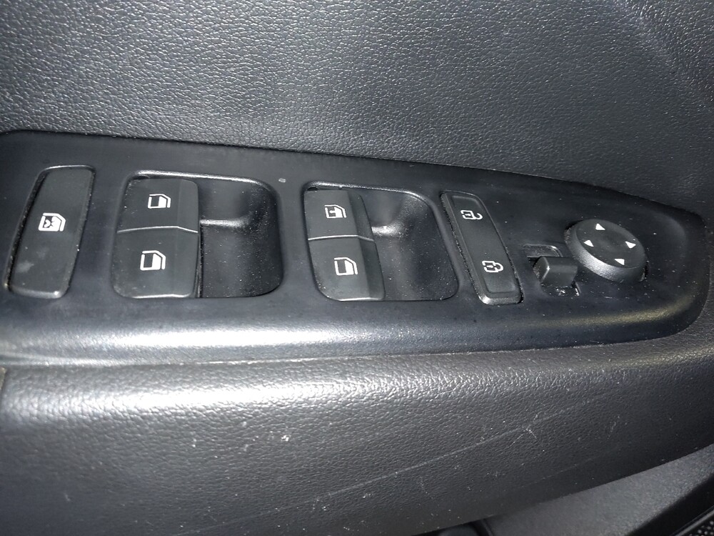 2022 Hyundai Venue in Baton Rouge, LA 70816 - 18133662 27