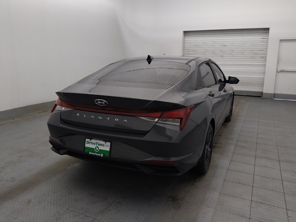 2023 Hyundai Elantra in Lakeland, FL 33815 - 18133664 9