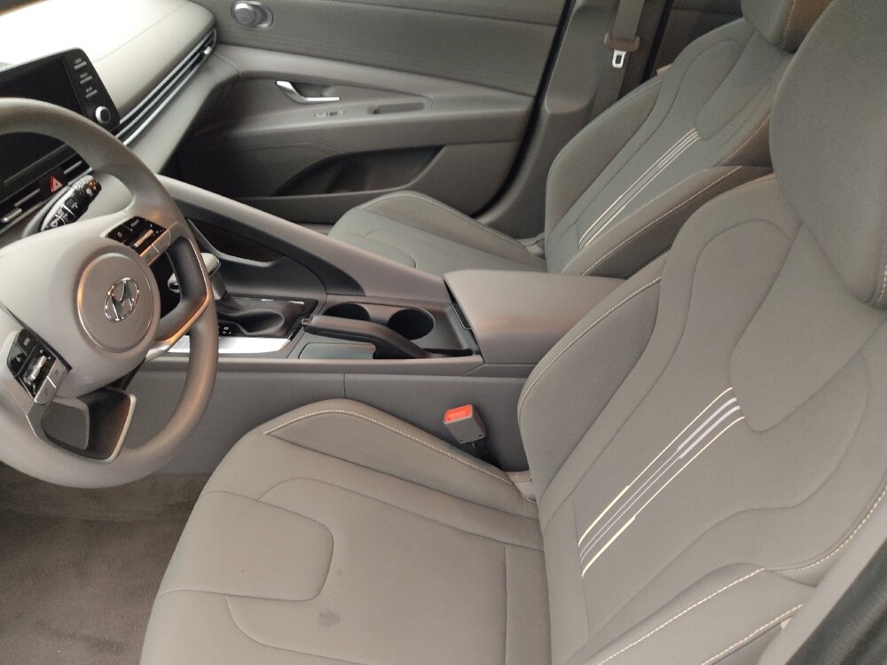 2023 Hyundai Elantra in Lakeland, FL 33815 - 18133664 17