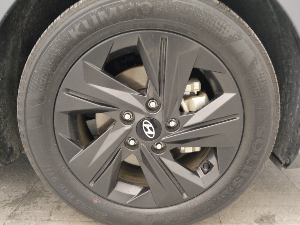 2023 Hyundai Elantra in Lakeland, FL 33815 - 18133664 31