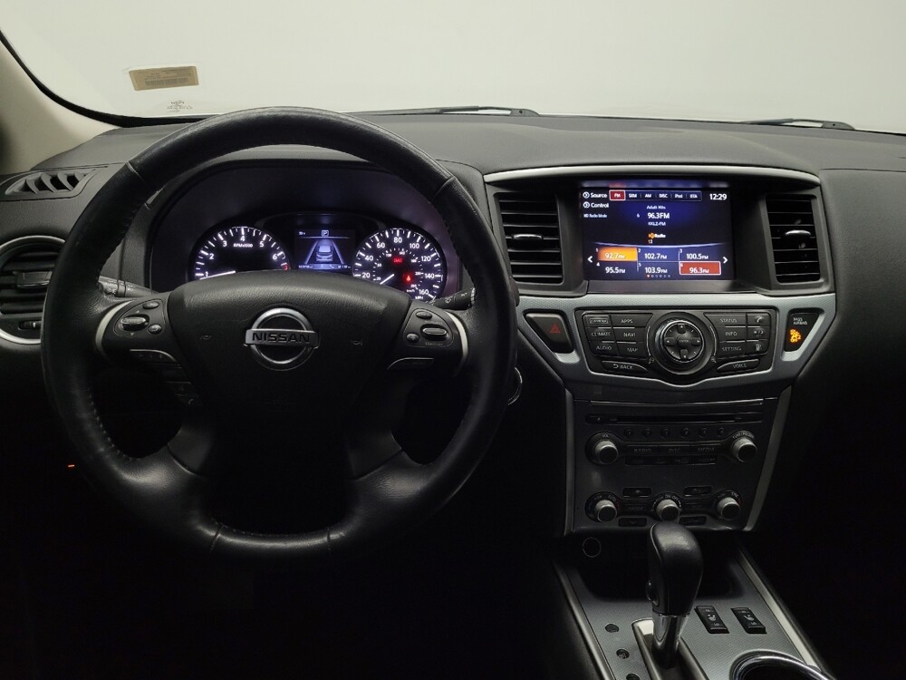 2019 Nissan Pathfinder in Las Vegas, NV 89104 - 18133674 22