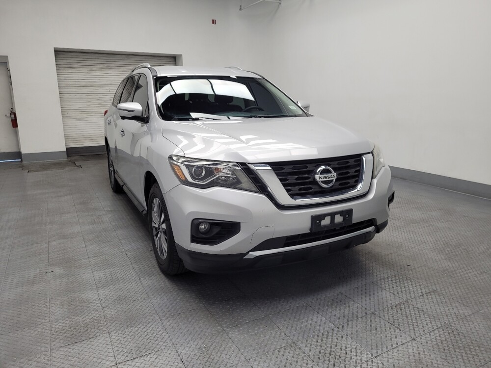 2019 Nissan Pathfinder in Las Vegas, NV 89104 - 18133674 13