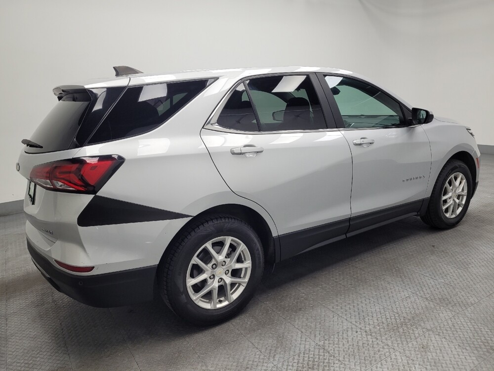 2022 Chevrolet Equinox in Las Vegas, NV 89104 - 18133676 10