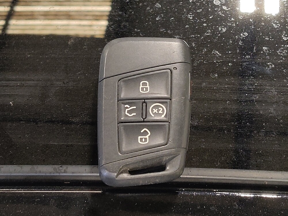 2025 Volkswagen Jetta in Jacksonville, FL 32210 - 18133681 32