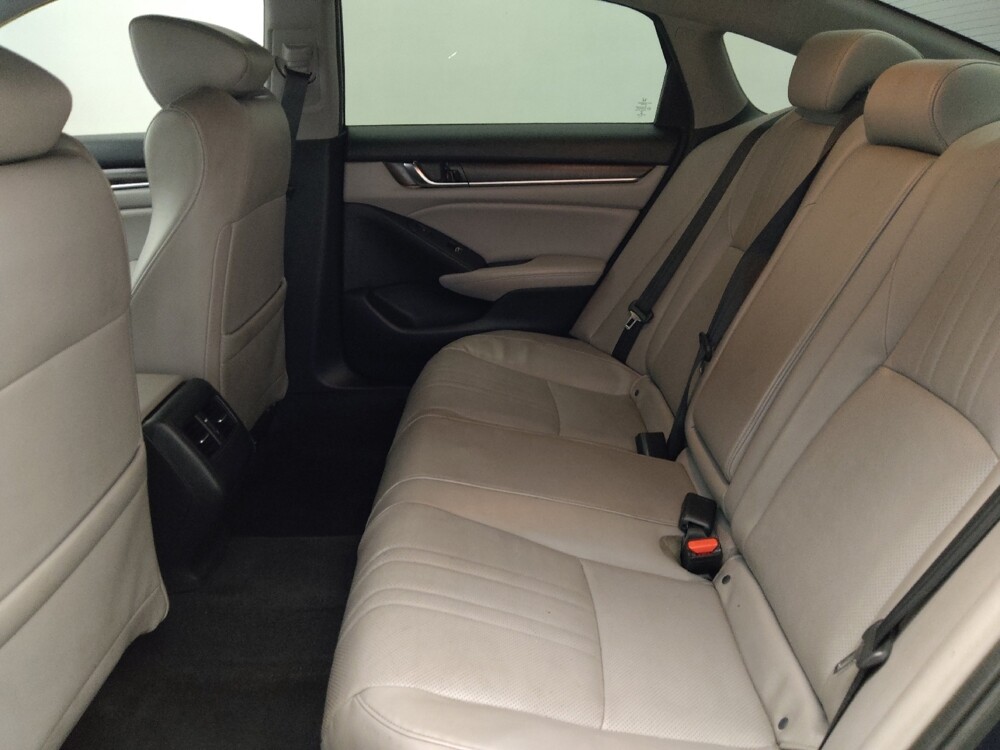 2018 Honda Accord in Wilmington, NC 28405 - 18133687 18