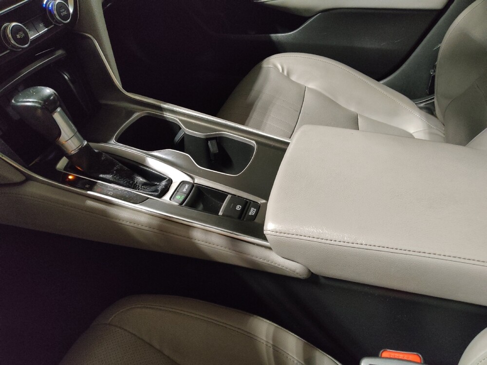 2018 Honda Accord in Wilmington, NC 28405 - 18133687 26