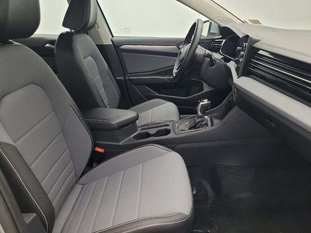 2025 Volkswagen Jetta in Ocala, FL 34471 - 18133688 21