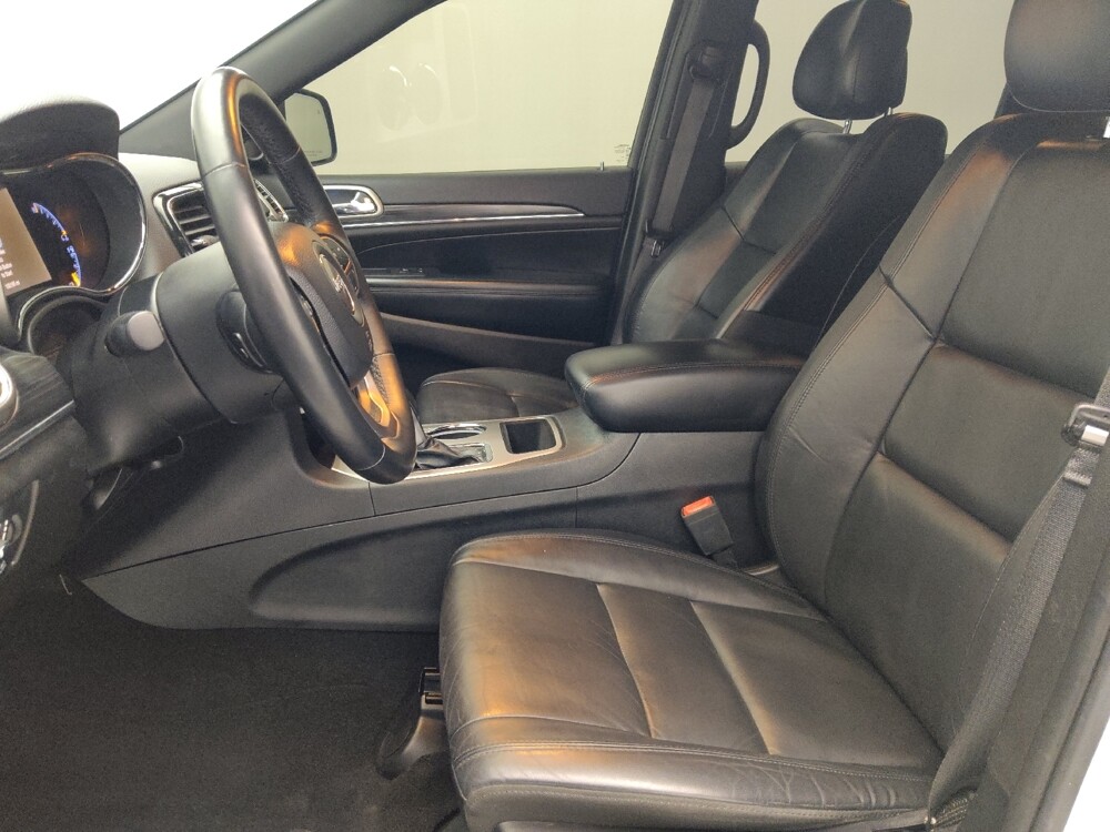 2019 Jeep Grand Cherokee in Hialeah, FL 33014 - 18133689 17
