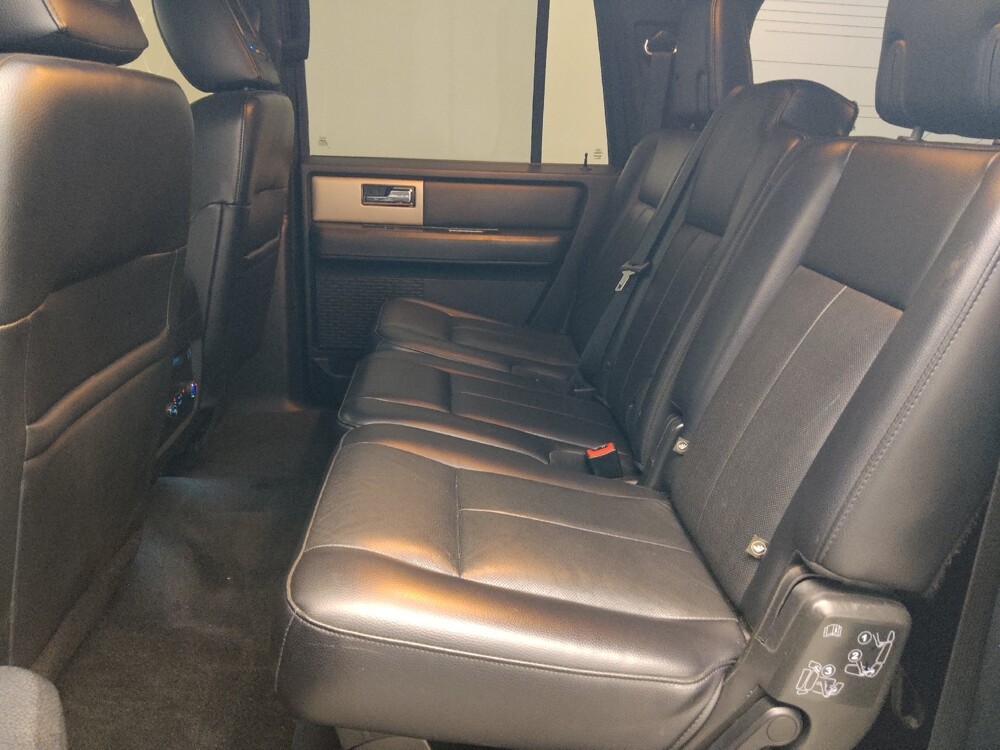 2015 Ford Expedition EL in Hialeah, FL 33014 - 18133691 18