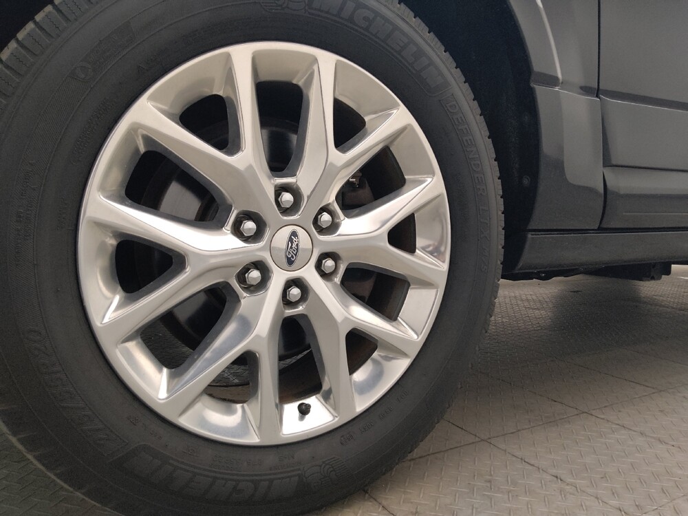 2015 Ford Expedition EL in Hialeah, FL 33014 - 18133691 31