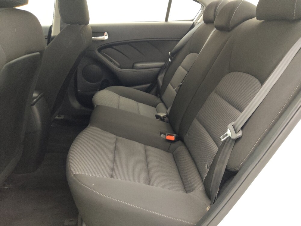 2017 Kia Forte in Jacksonville, FL 32210 - 18133694 18