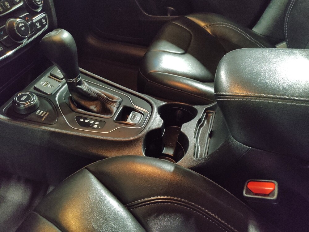 2020 Jeep Cherokee in Ocala, FL 34471 - 18133696 26