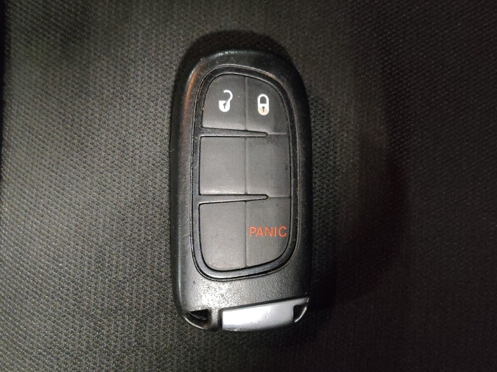 2020 Jeep Cherokee in Ocala, FL 34471 - 18133696 32