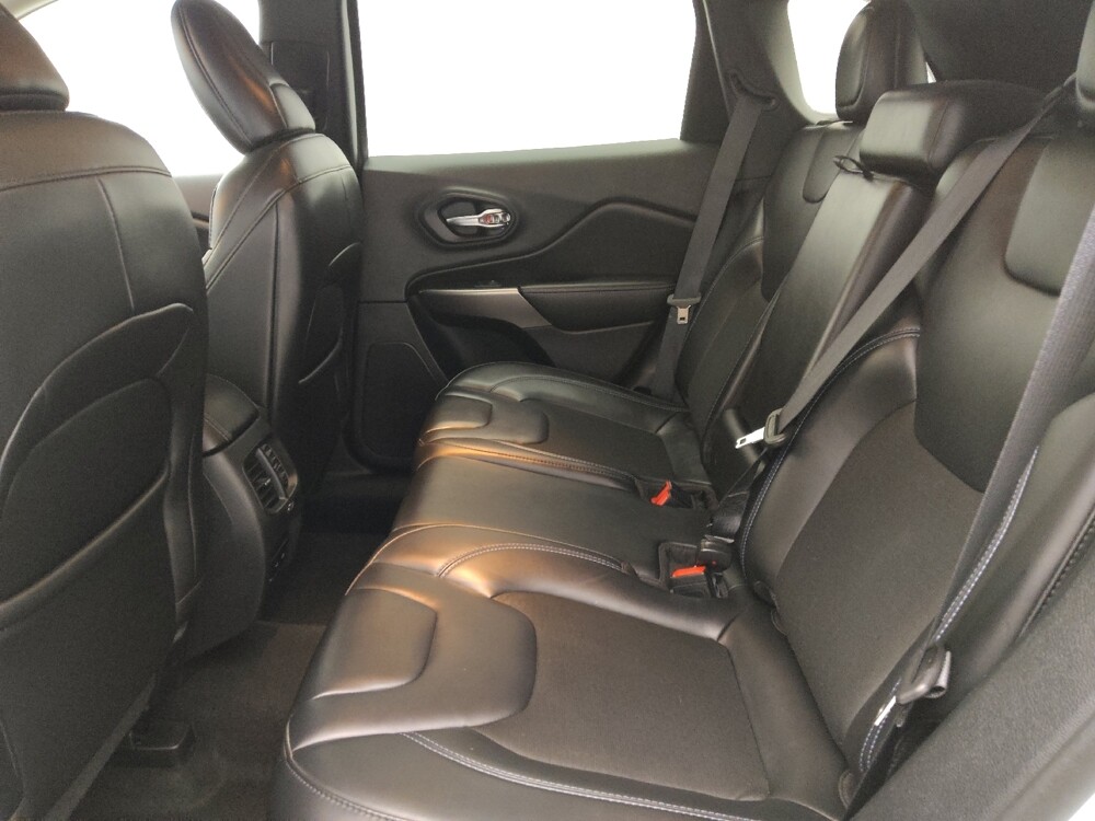 2020 Jeep Cherokee in Ocala, FL 34471 - 18133696 18