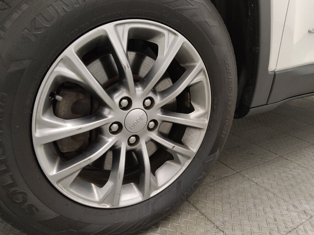 2020 Jeep Cherokee in Ocala, FL 34471 - 18133696 31