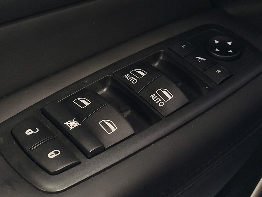 2018 Jeep Grand Cherokee in Hialeah, FL 33014 - 18133698 27