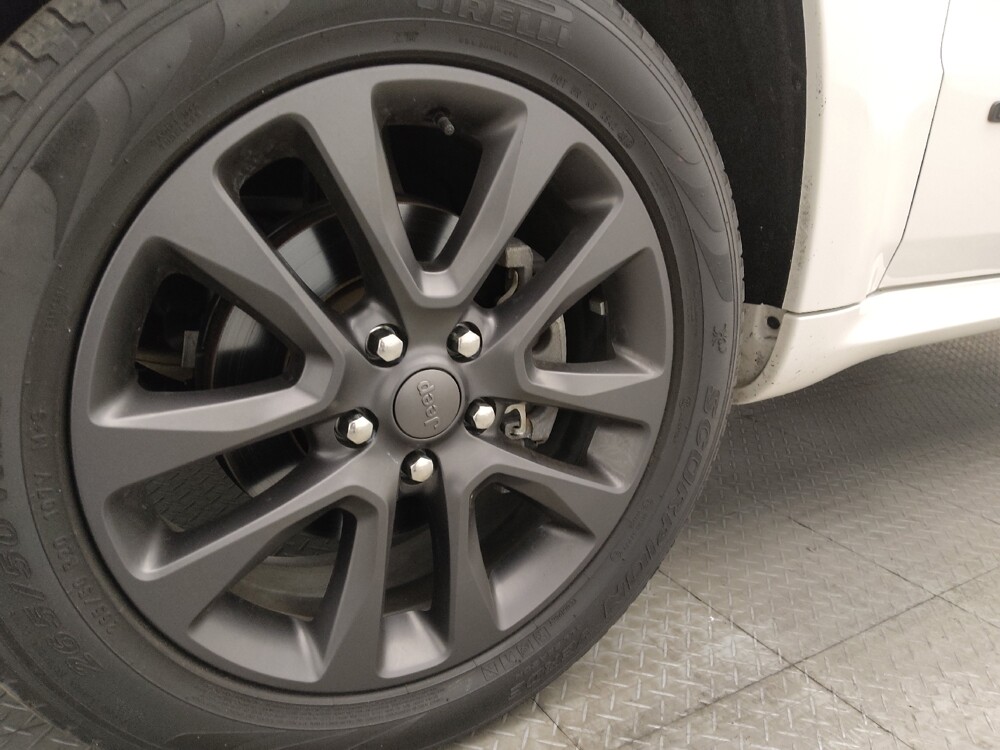 2018 Jeep Grand Cherokee in Hialeah, FL 33014 - 18133698 31