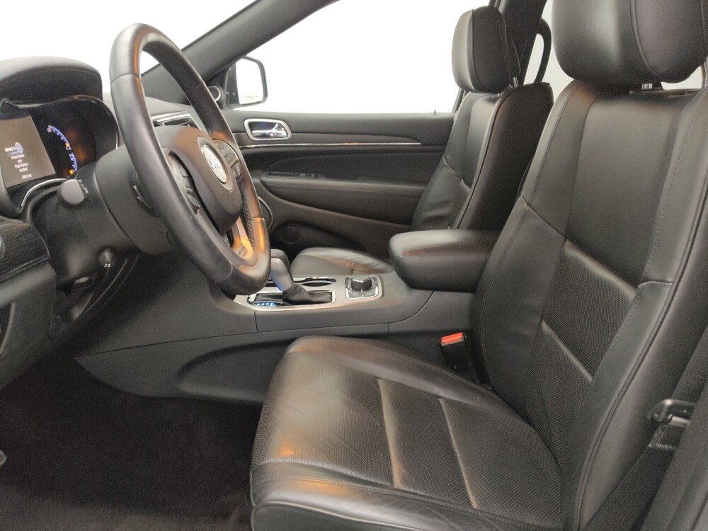 2018 Jeep Grand Cherokee in Hialeah, FL 33014 - 18133698 17