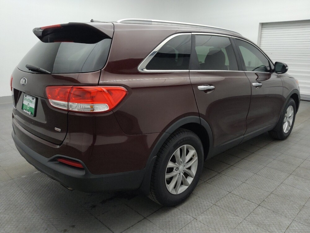 2017 Kia Sorento in Gainesville, FL 32609 - 18133699 9