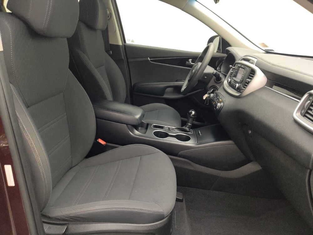 2017 Kia Sorento in Gainesville, FL 32609 - 18133699 21