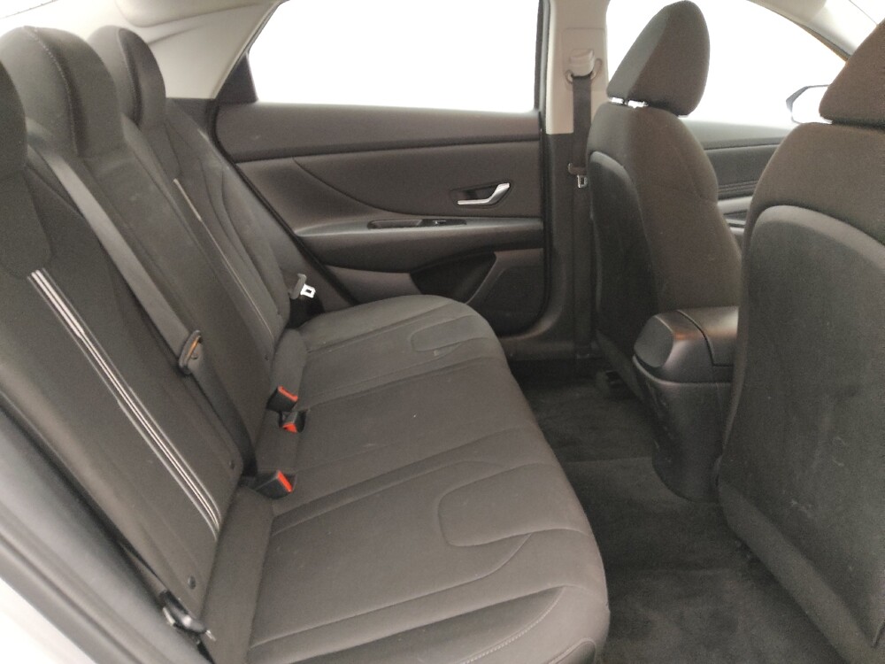 2021 Hyundai Elantra in Pensacola, FL 32505 - 18133700 19