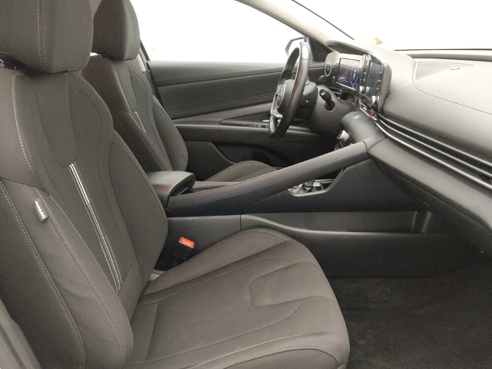 2021 Hyundai Elantra in Pensacola, FL 32505 - 18133700 21