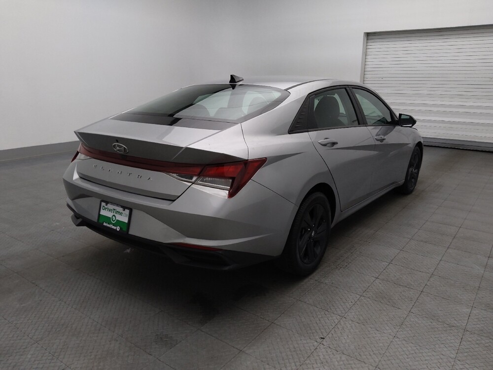 2021 Hyundai Elantra in Pensacola, FL 32505 - 18133700 9