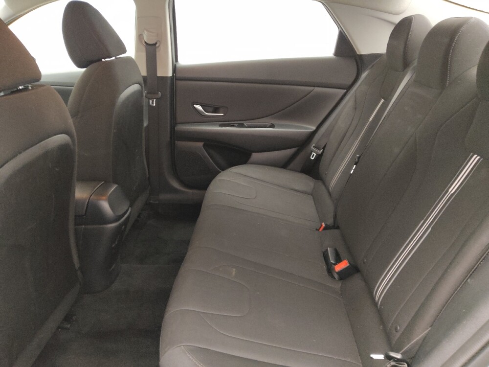 2021 Hyundai Elantra in Pensacola, FL 32505 - 18133700 18