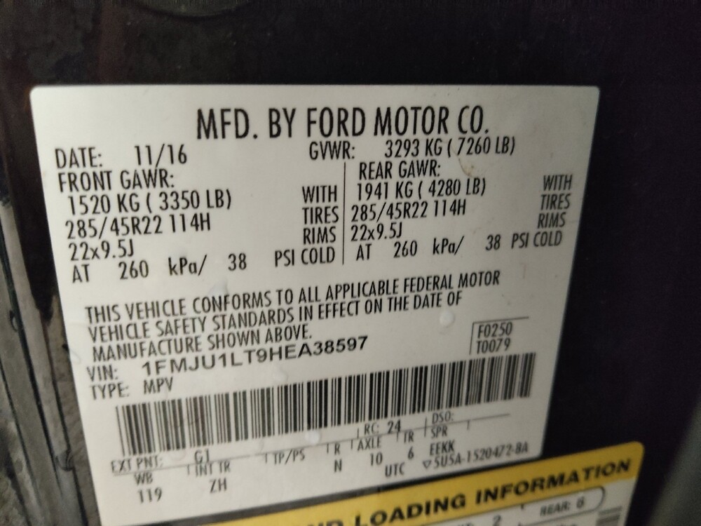 2017 Ford Expedition in Salem, VA 24153 - 18133709 33