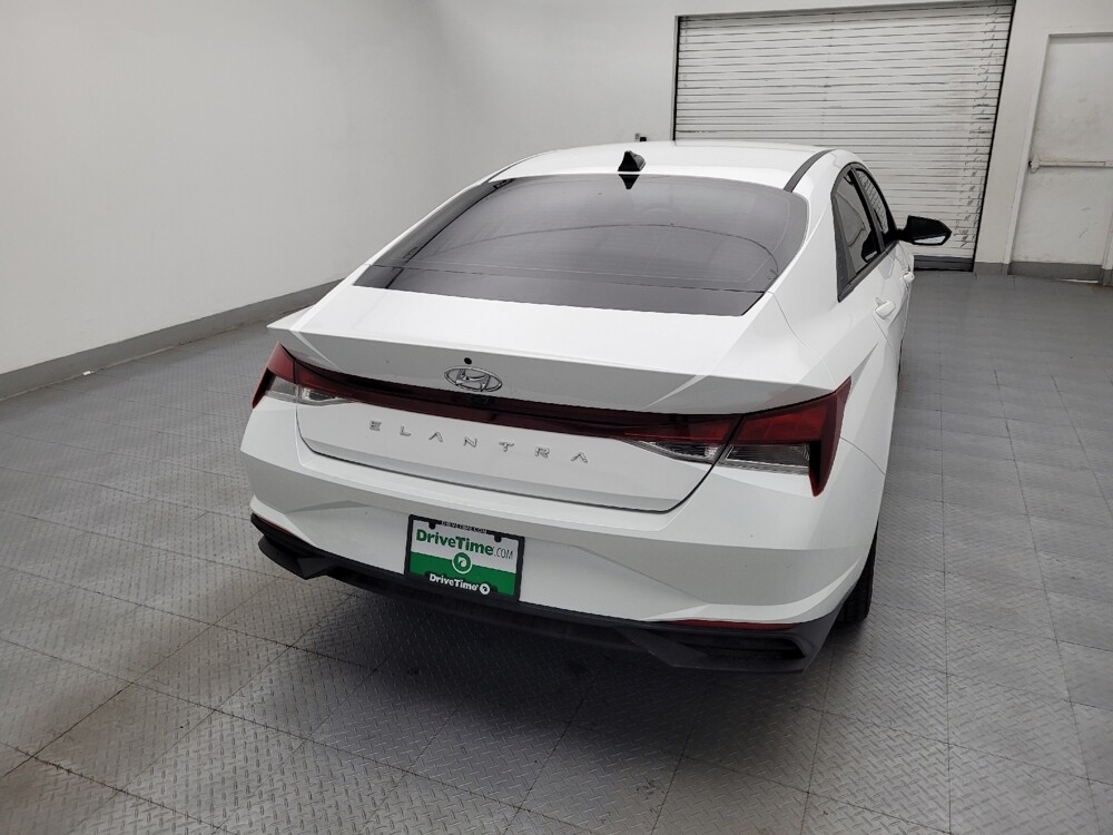 2022 Hyundai Elantra in Greenville, SC 29607 - 18133714 7