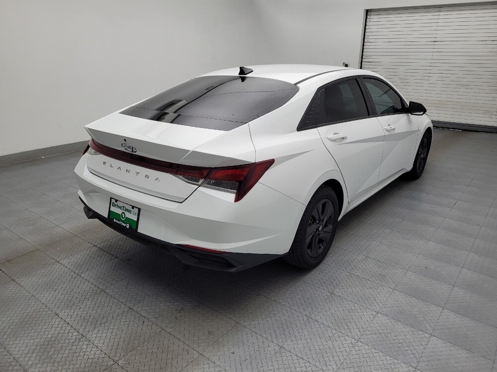 2022 Hyundai Elantra in Greenville, SC 29607 - 18133714 9