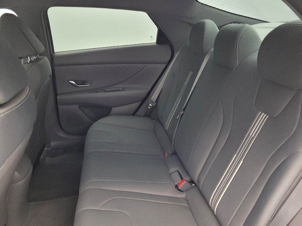 2022 Hyundai Elantra in Greenville, SC 29607 - 18133714 18