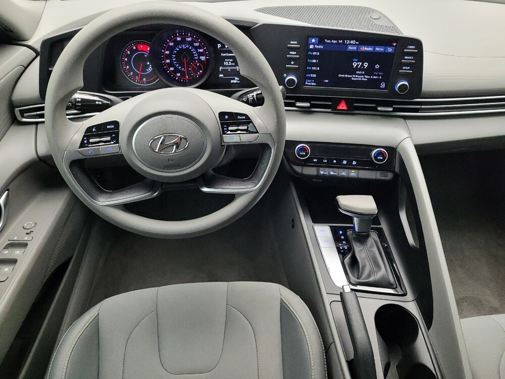 2022 Hyundai Elantra in Greenville, SC 29607 - 18133714 22