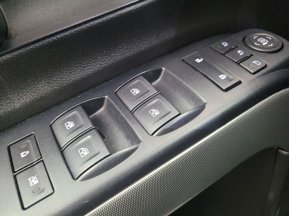 2018 Chevrolet Silverado 1500 in Memphis, TN 38115 - 18133722 27