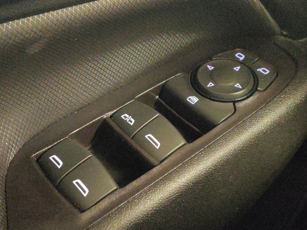 2022 Chevrolet Equinox in Houston, TX 77060 - 18133728 27