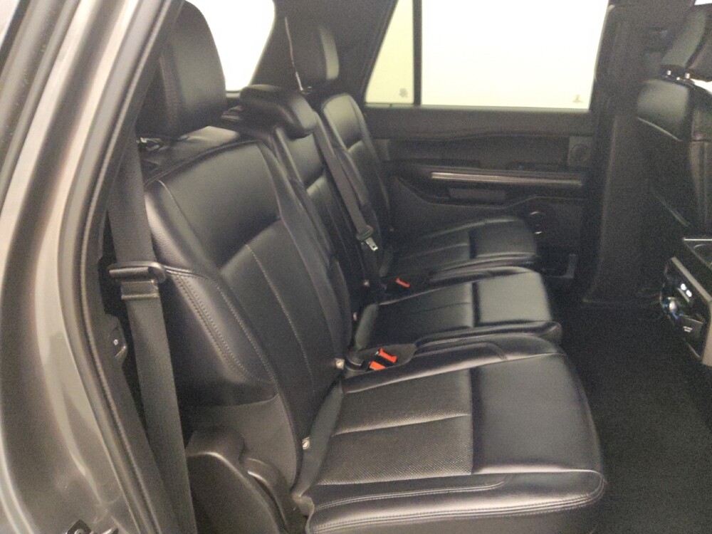 2019 Ford Expedition Max in Round Rock, TX 78664 - 18133729 19