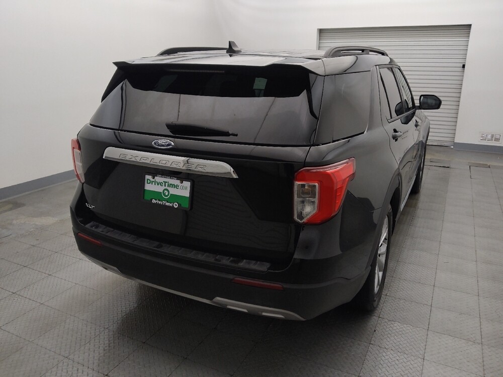 2021 Ford Explorer in Houston, TX 77034 - 18133730 7