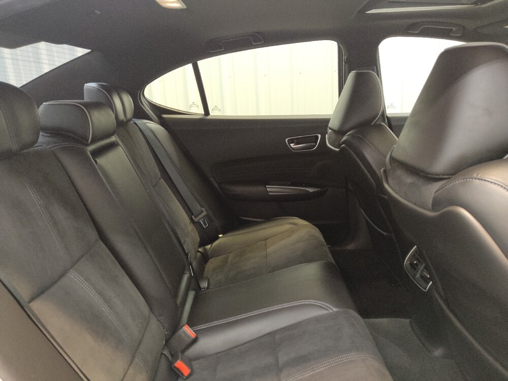 2019 Acura TLX in Fairfield, OH 45014 - 18133732 19