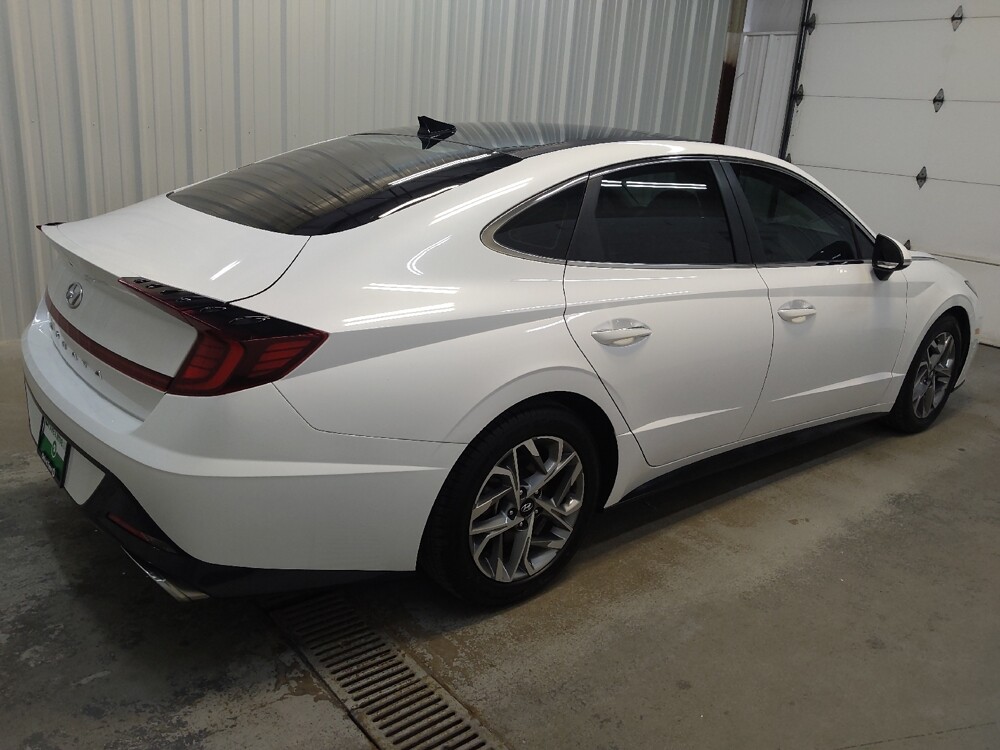2020 Hyundai Sonata in Fairfield, OH 45014 - 18133733 10