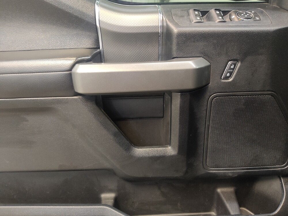 2016 Ford F150 in Fairfield, OH 45014 - 18133734 27