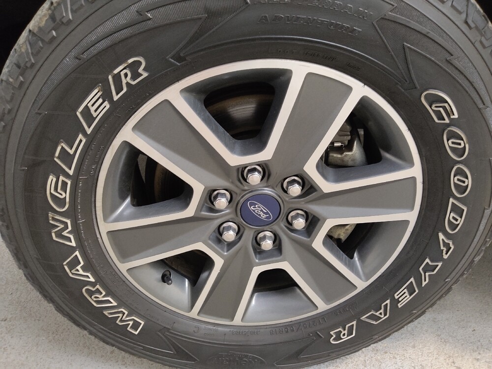 2016 Ford F150 in Fairfield, OH 45014 - 18133734 31