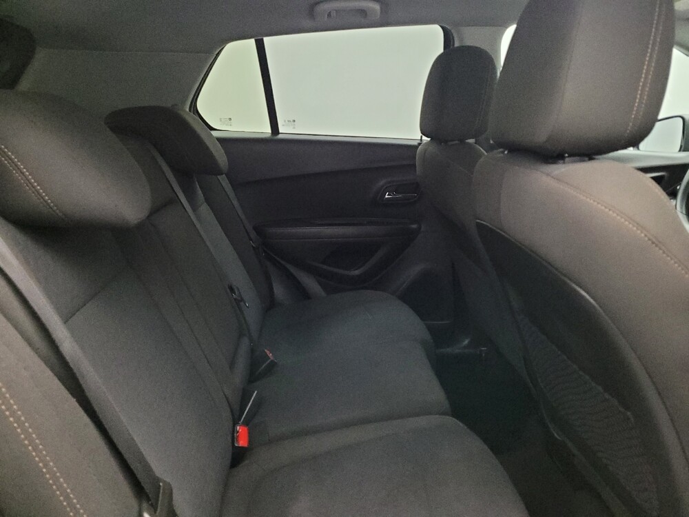 2020 Chevrolet Trax in Columbus, OH 43228 - 18133735 19